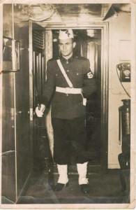 duardo Lessa, ocupando seu posto  dentro do Navio Escola Almirante Saldanha