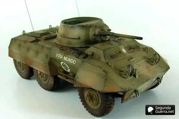 – Ford M-8 Greyhound no Exército Brasileiro